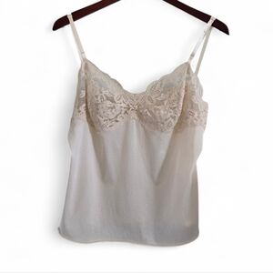 Vintage Tagless Cream Lace Camisole Coquette Balletcore Y2K Romantic Top